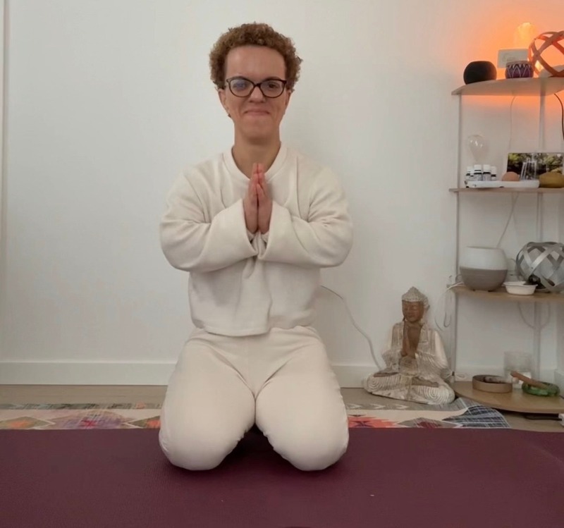 Agnese Caon in pratica yoga